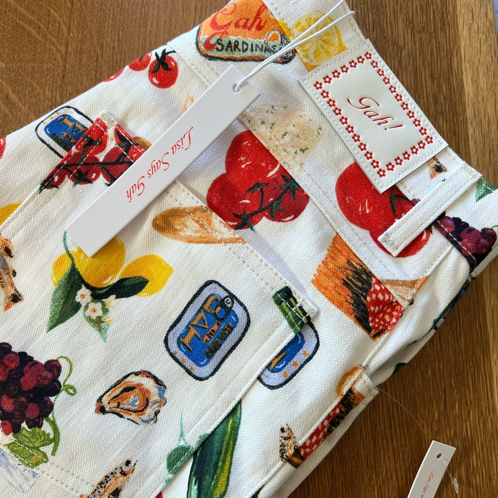 NBW Lisa Says Gah Italian Print Pants Size 10 (fit like a 6)